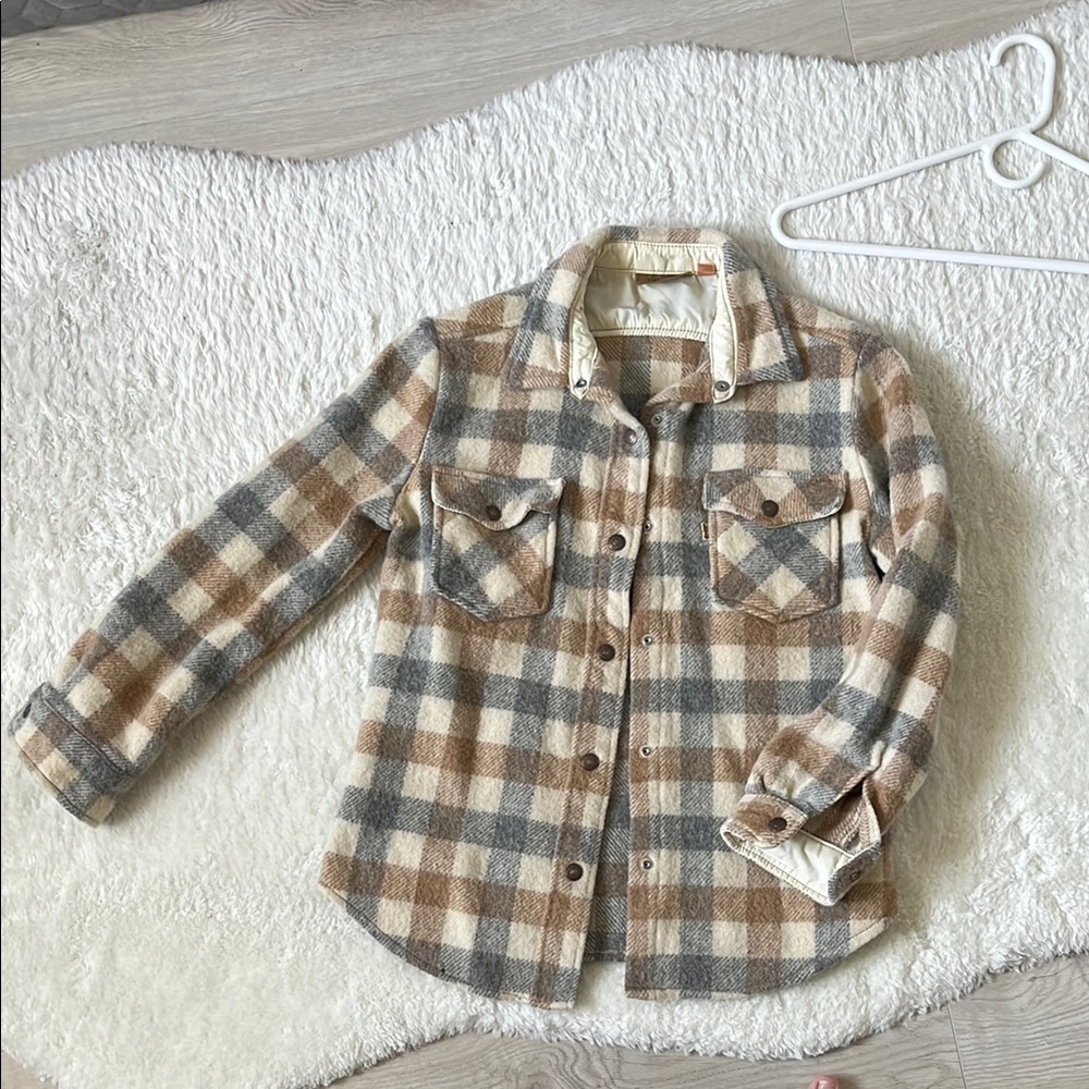 Levi's Brown and Gray Button Down Shirt with Classic Plaid Pattern